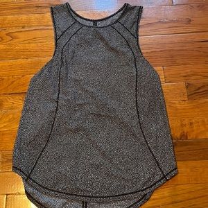Lululemon tank top